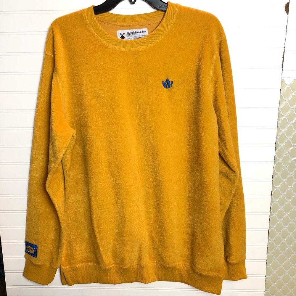 Dutch Bros Golden Plush Sweater Oversized Sz L